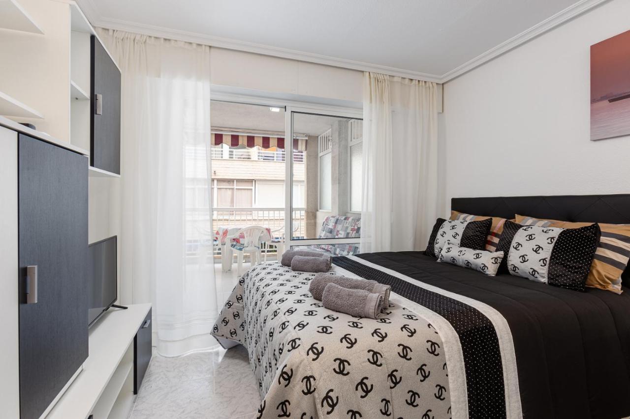 Studio Playa Del Cura Torrevieja Kültér fotó