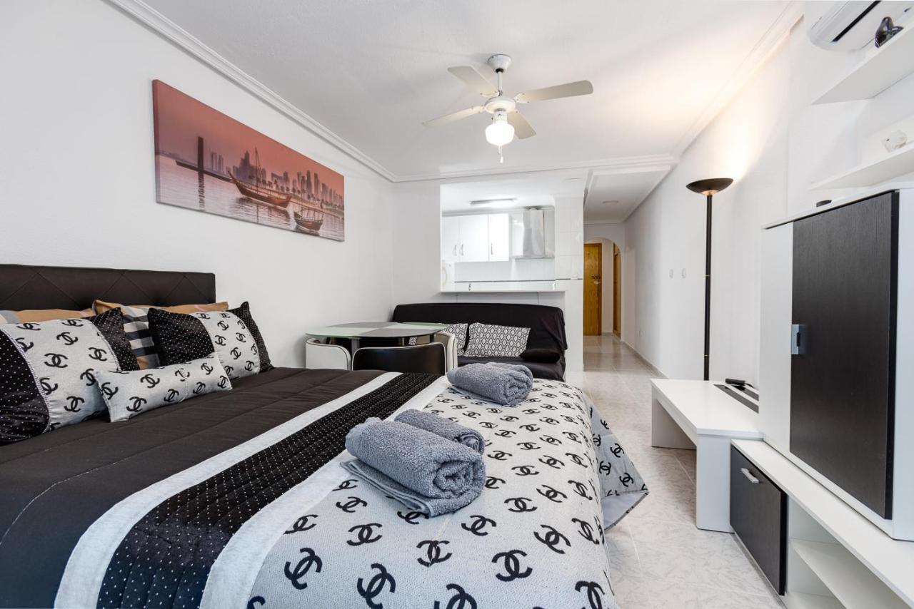Studio Playa Del Cura Torrevieja Kültér fotó